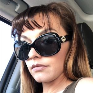 Meet your Posher, Heidi